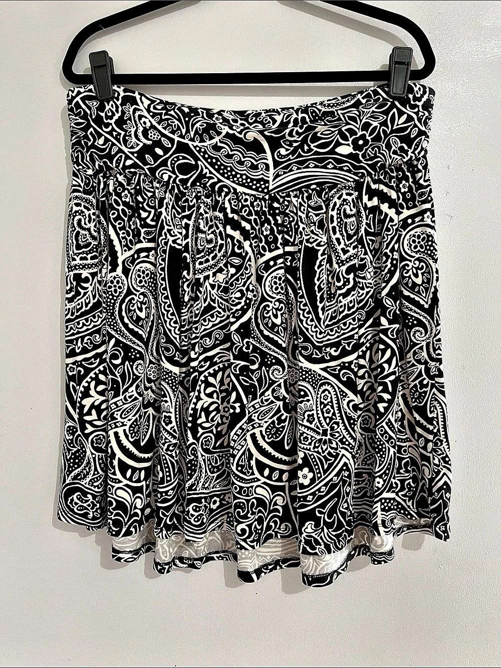 Lane Bryаnt Paisley Circle Skirt in Black & Cream Size 14/16